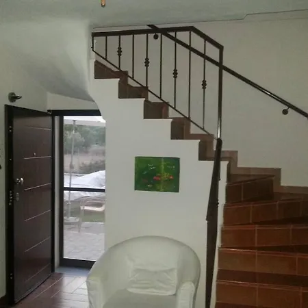 Lightfull & Relaxing Maison, 200 Steps From Paradise Karidi Beach 度假居 沃尔沃罗