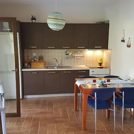 度假居 Lightfull & Relaxing Maison, 200 Steps From Paradise Karidi Beach 沃尔沃罗